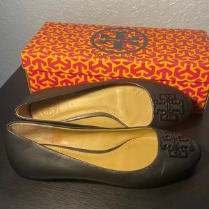Black Leather Tory Burch flats